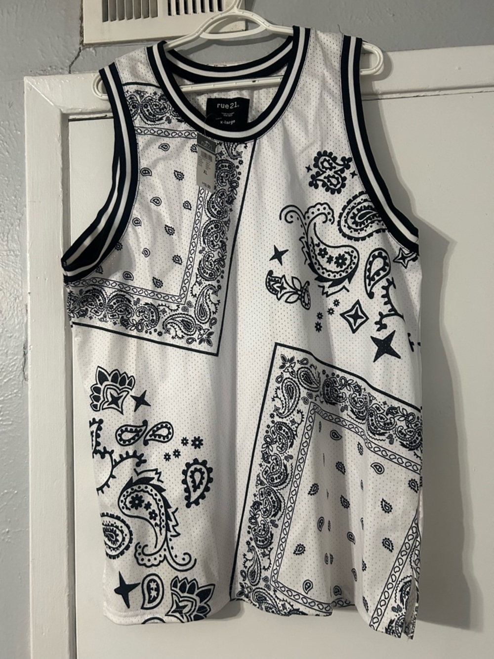 Rue21 Black & White Bandana Print Mesh Tank